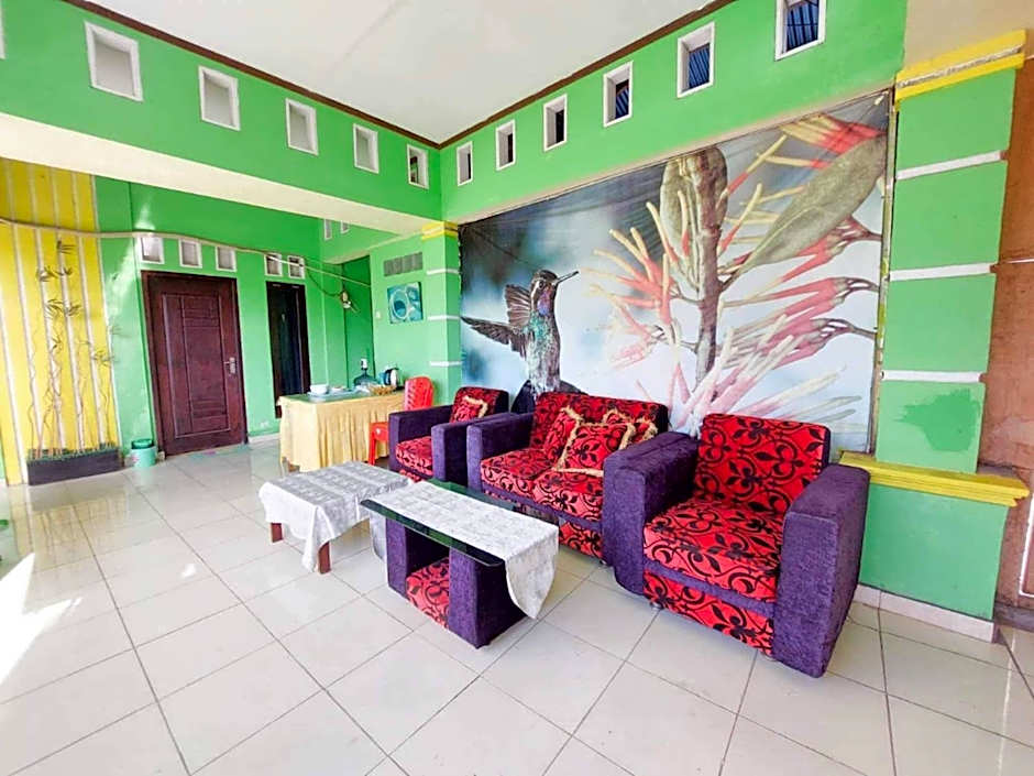 Quattrick Dee Homestay Mitra RedDoorz