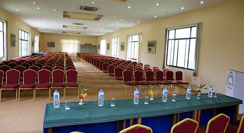 Chitwan Paradise Hotel