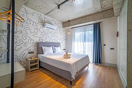 Deluxe Double Room with Balcony