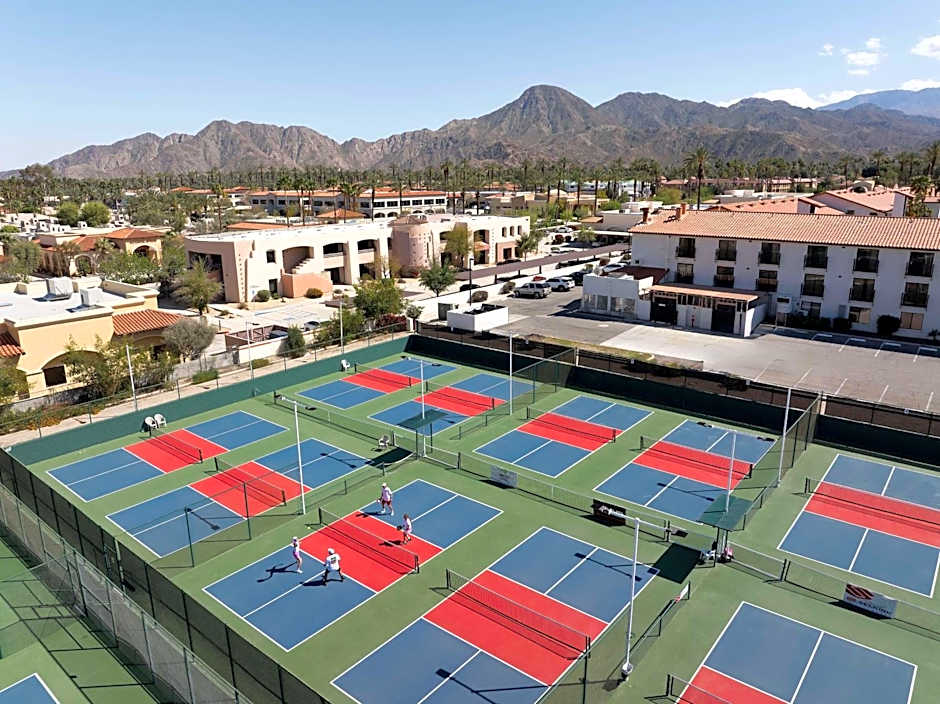 Embassy Suites by Hilton Palm Desert