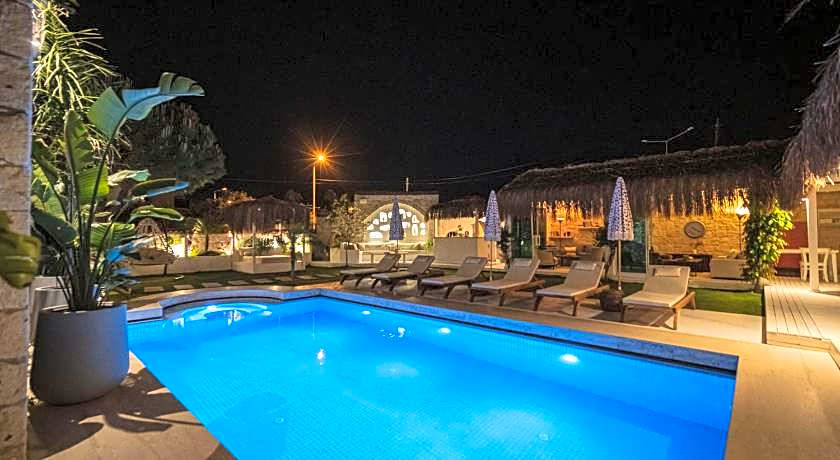 Sandal Alacati - Adult Only