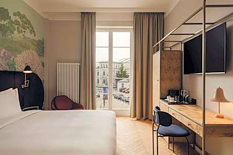 Superior King Room - Non-Smoking