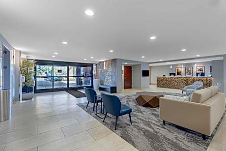 Best Western Plus Fresno Airport Hotel