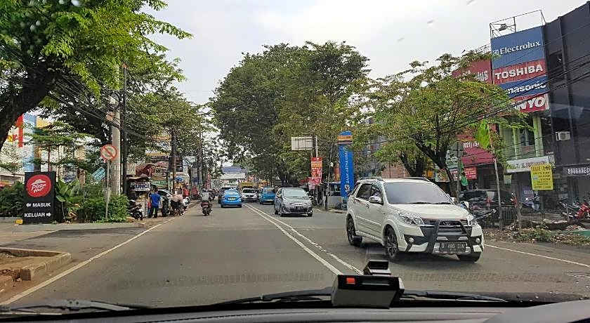 Cinere Inn & Residence