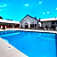 Clarion Pointe Marshall