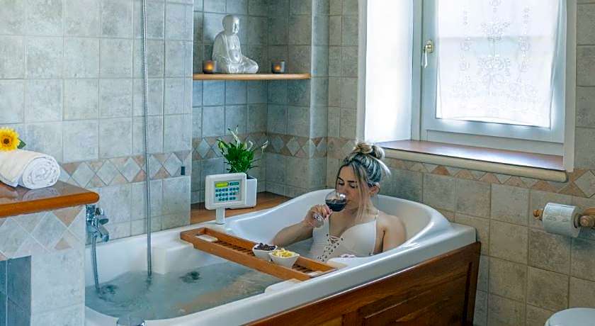 Villa LeMarche b&b