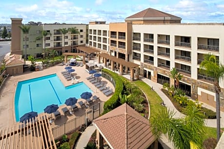Courtyard by Marriott San Diego Central