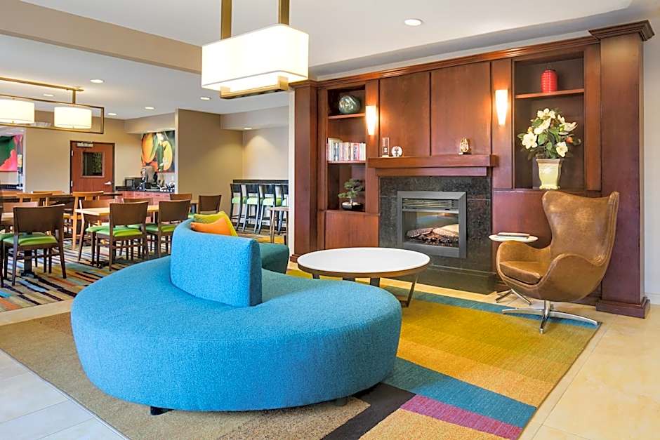 Comfort Inn & Suites Olathe - Kansas City