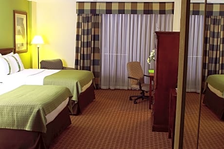 Garden Plaza Hotel