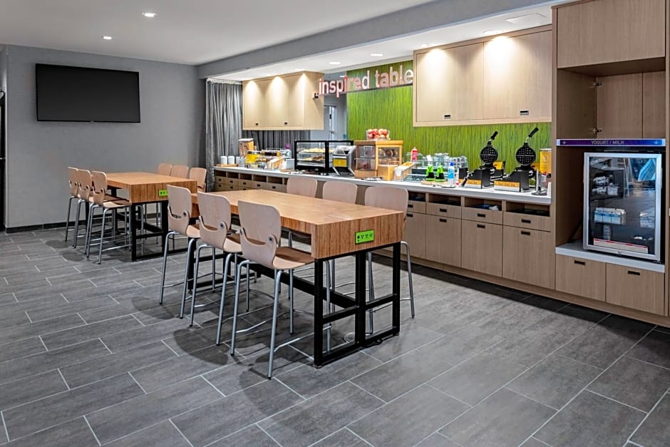 Home2 Suites By Hilton North Charleston University Blvd