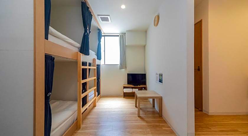 coins hostel tenjin