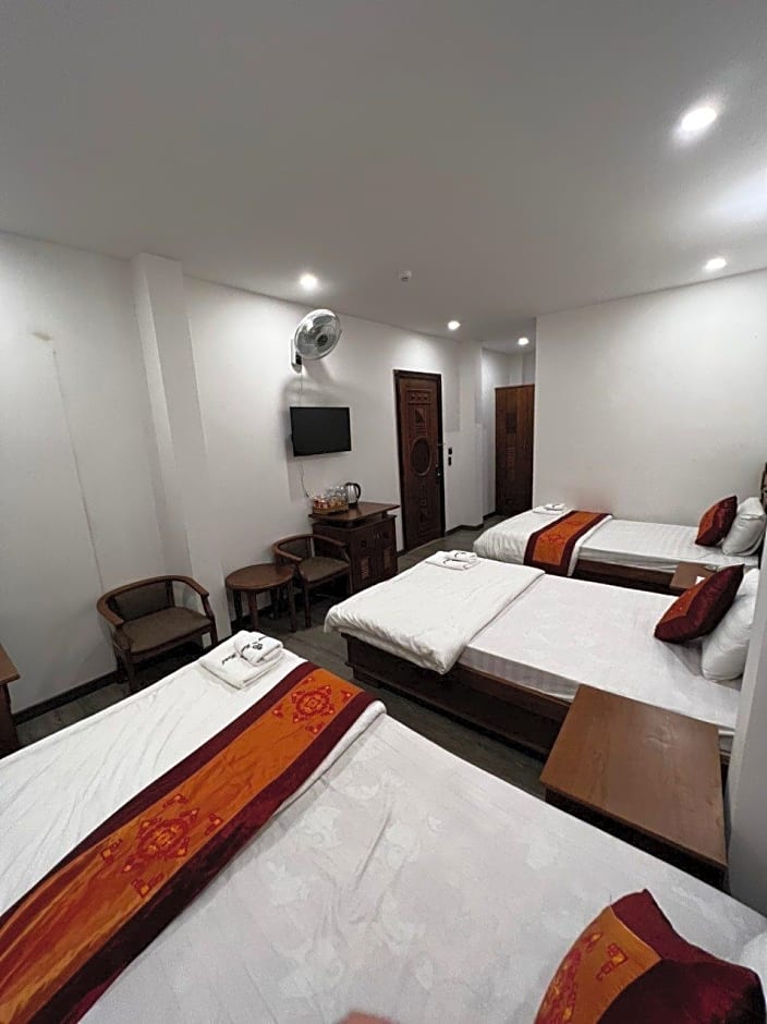 Vuong Gia Hotel