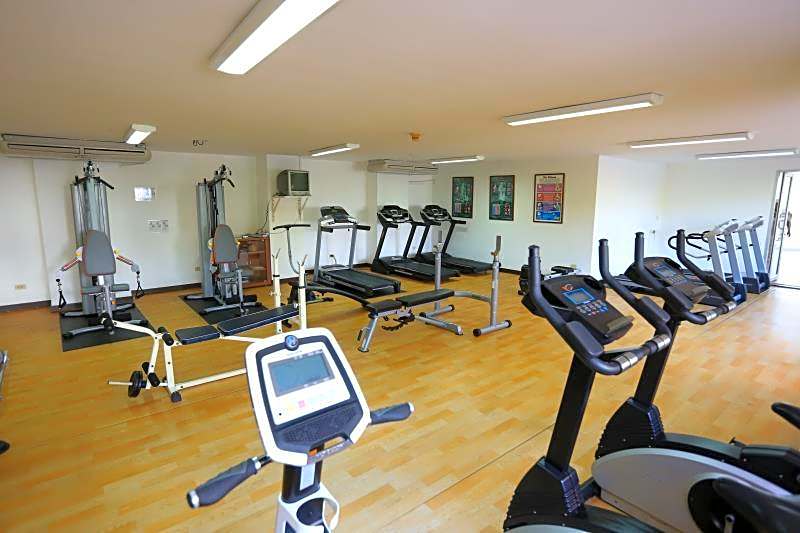 J Town serviced Apartments&hotel