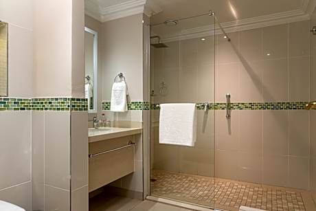 Standard Twin Beds Non Smoking