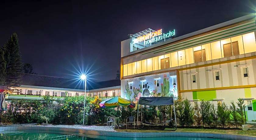 Three Eight Front One Boutique Batu Malang