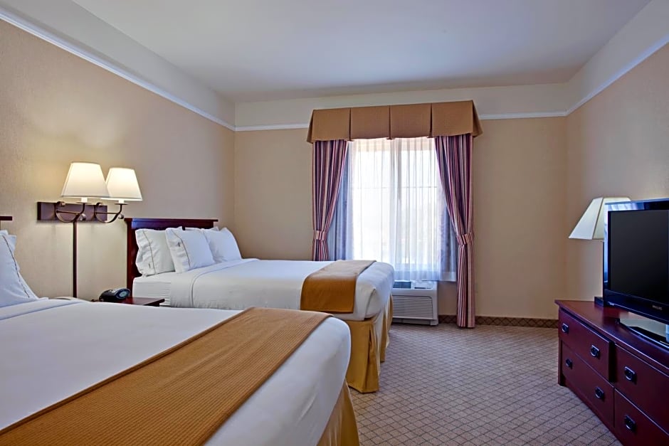 Holiday Inn Express Hotel & Suites San Dimas