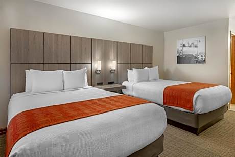 Queen Room with Two Queen Beds - Non-Smoking