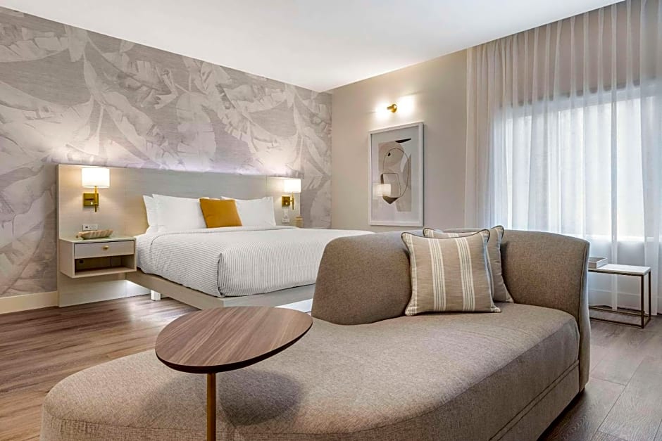 Cambria Hotel Calabasas - Malibu