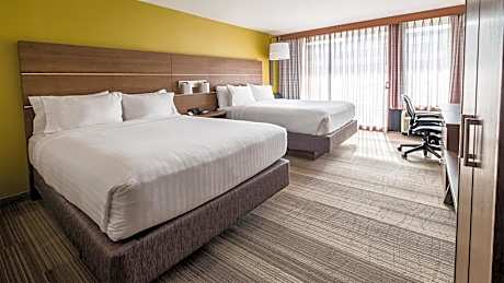 Standard Queen Room with Two Queen Beds and Pool View