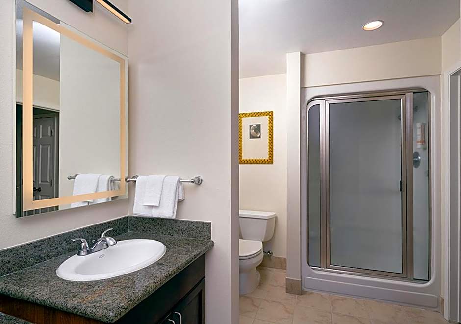 Tahiti Village Resort & Spa