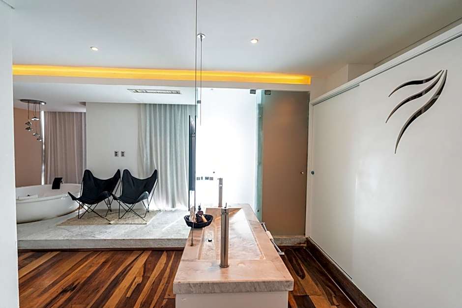 Be Playa Hotel Boutique & Rooftop Bar - Adults Only