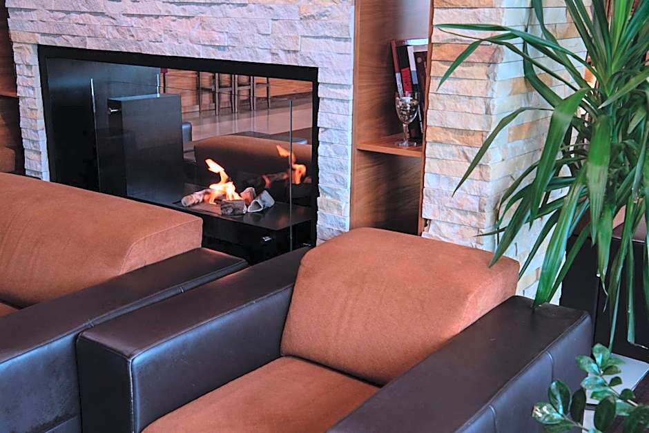 DeSilva Warszawa Piaseczno