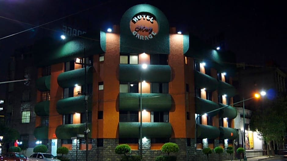 Hotel Muy