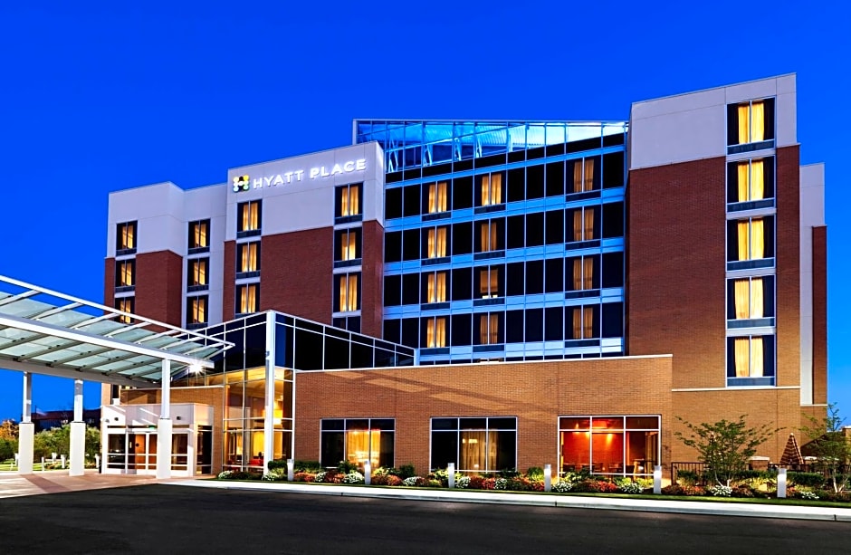 Hyatt Place Garden City