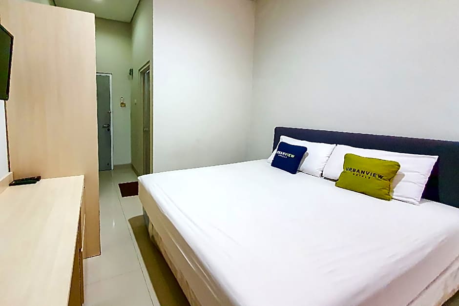 Urbanview Hotel Pondok Mas Cirebon By Reddoorz