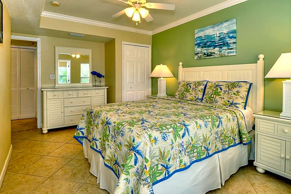 Photo 1 of 6 of 1 Bedroom Condo, Nonsmoking