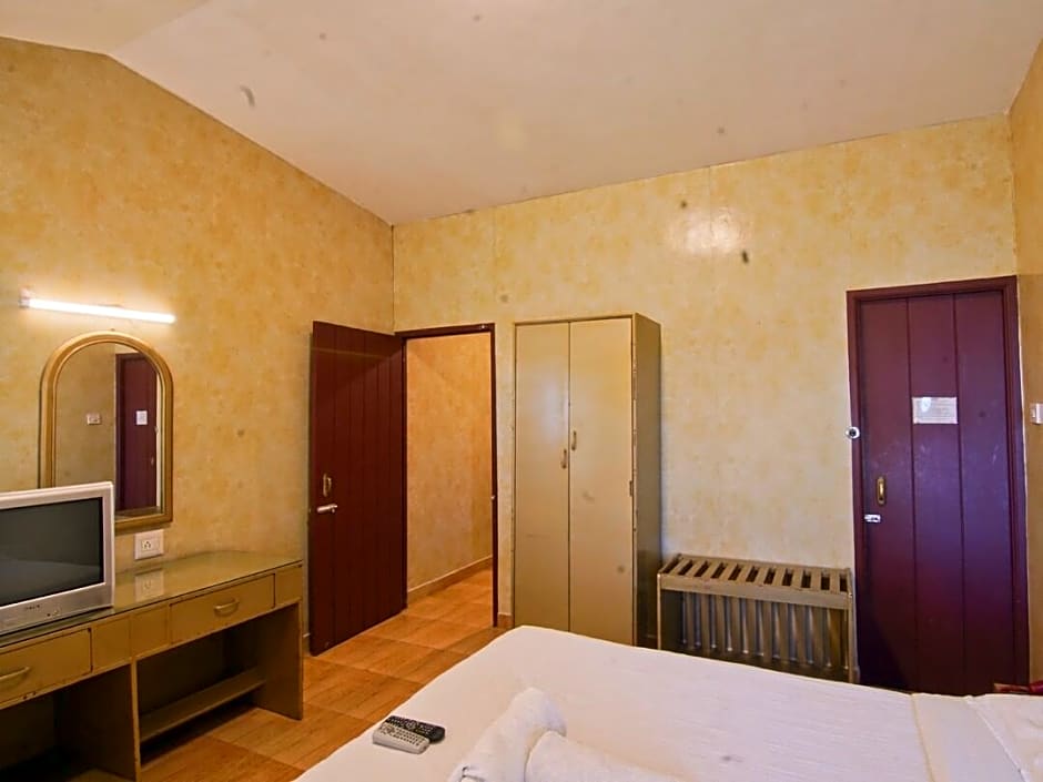 COASTAL GRAND HIGH LAND PARADE