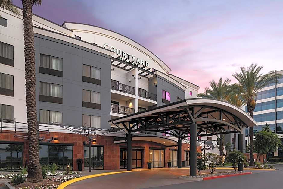 Courtyard by Marriott Los Angeles Burbank Airport