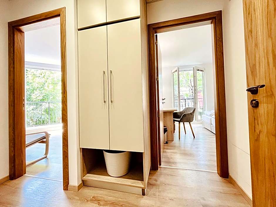 Apart-Hotels-Sofia, AHS