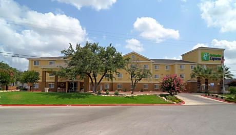 Holiday Inn Express Hotel & Suites San Antonio-Airport North, an IHG Hotel