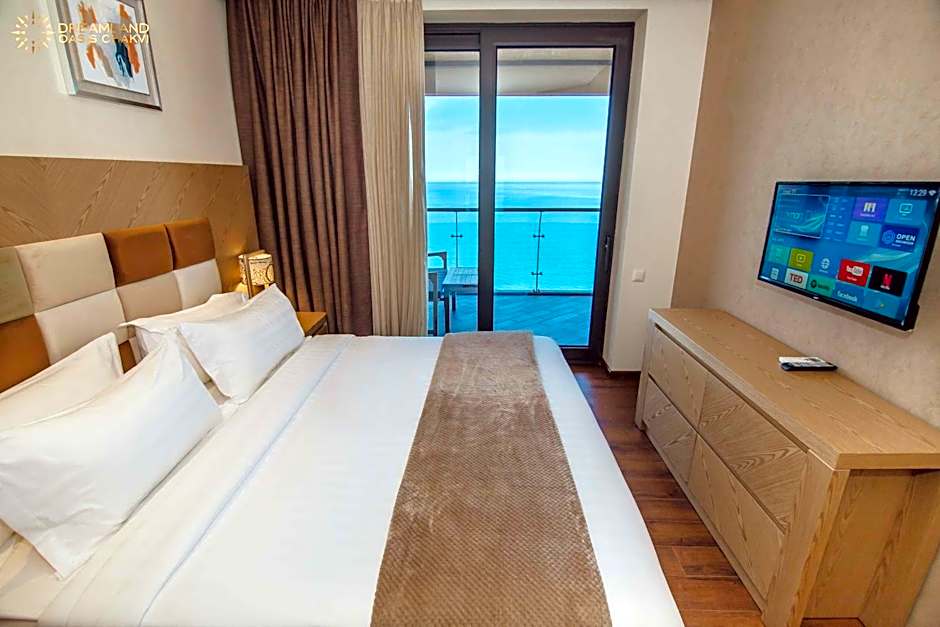 Dreamland Oasis Aparthotel