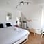 Tooting Broadway Studios & Rooms by PrimeCityHosts