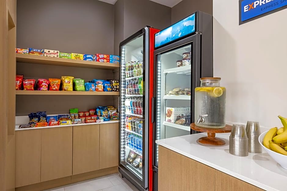 Holiday Inn Express & Suites Opelousas By IHG