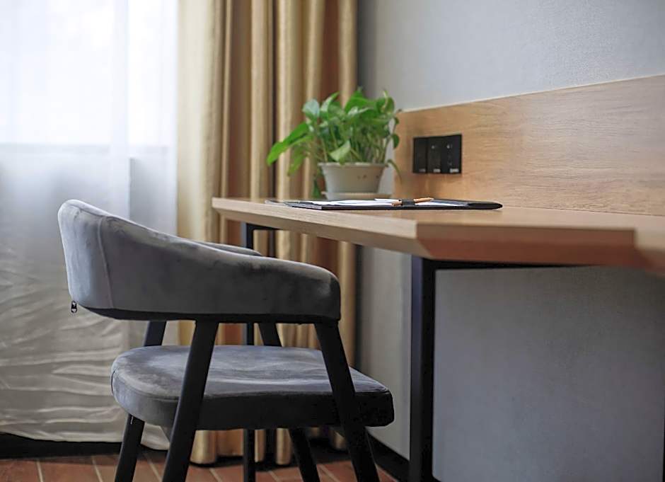 GreenTree lnn huaibei Renmin Road