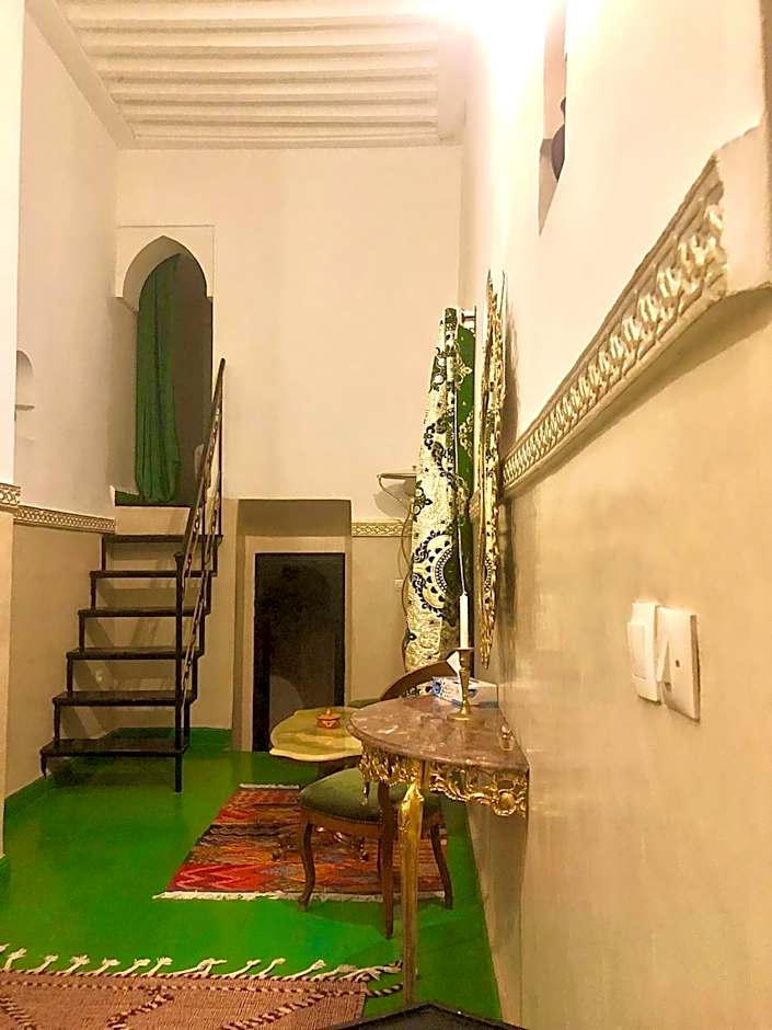 Riad ABBASSIA Marrakech Première - Authentic Medina Experience