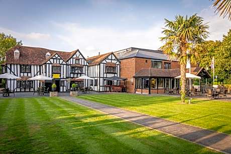 Donnington Manor Hotel