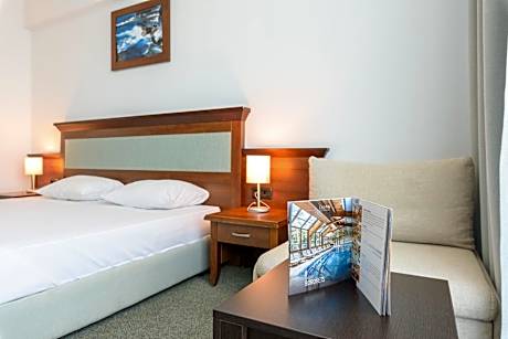 Double or Twin Room with Balcony