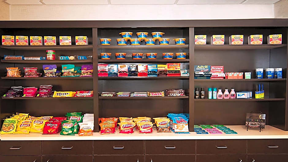 Holiday Inn Express & Suites Wichita Northeast By IHG