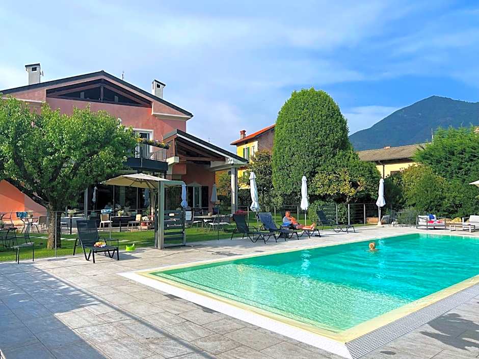 Villa Costantina with heated POOL