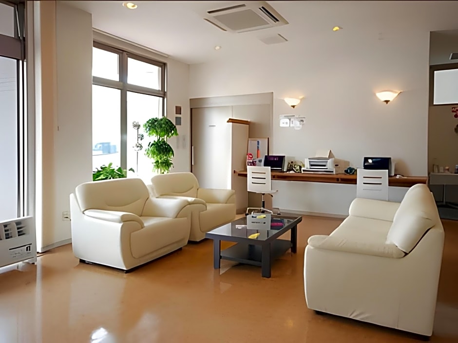 New Station Hotel