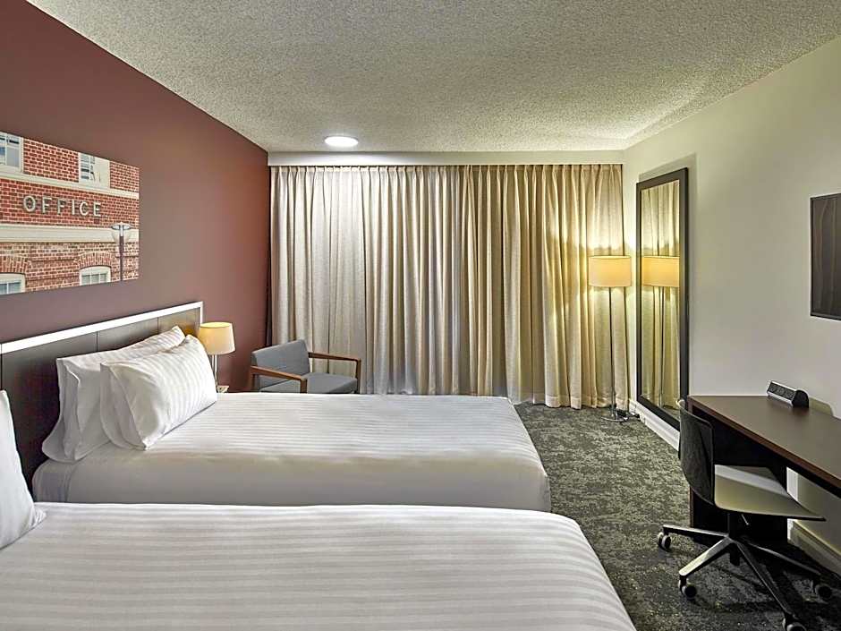 Mercure Perth On Hay