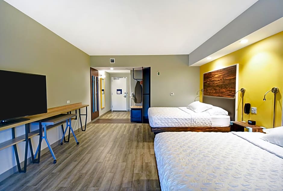 Tru By Hilton Portland Airport Area Me