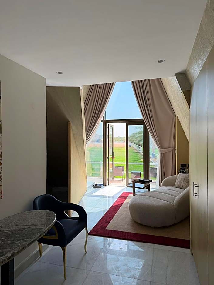 Nirvana Retreat