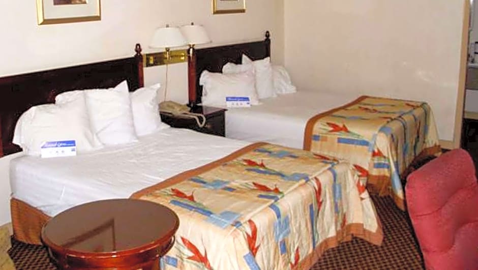 Super Inn & Suites