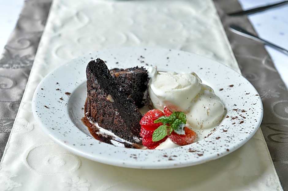 CedarWoods of Sandton Hotel