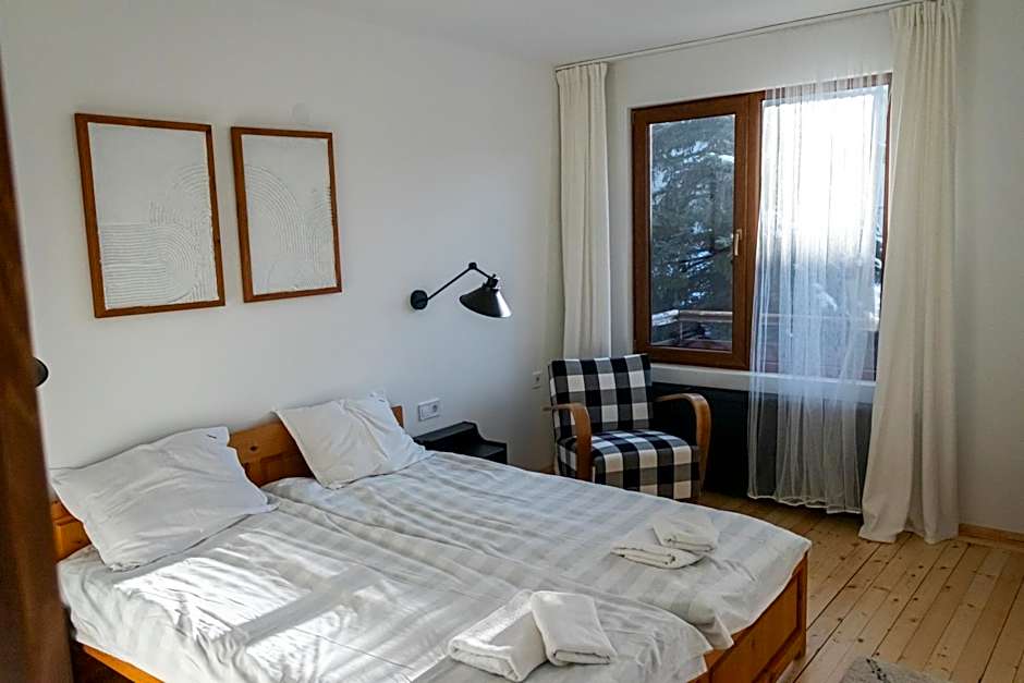 Eight Rooms Bansko